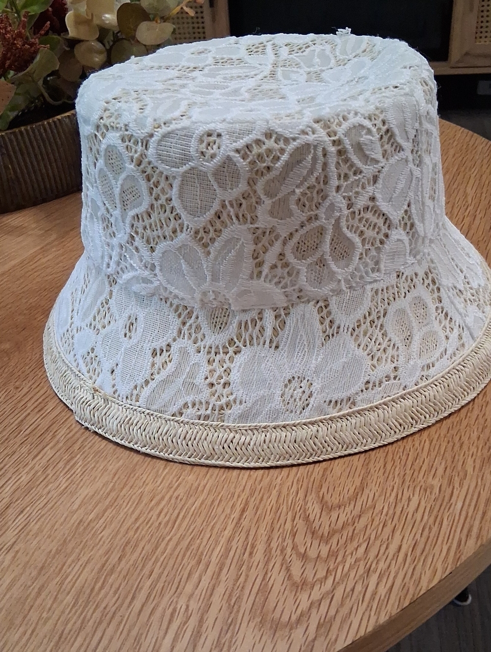 Anna & Ava Cream Lace Crochet Bucket Hat